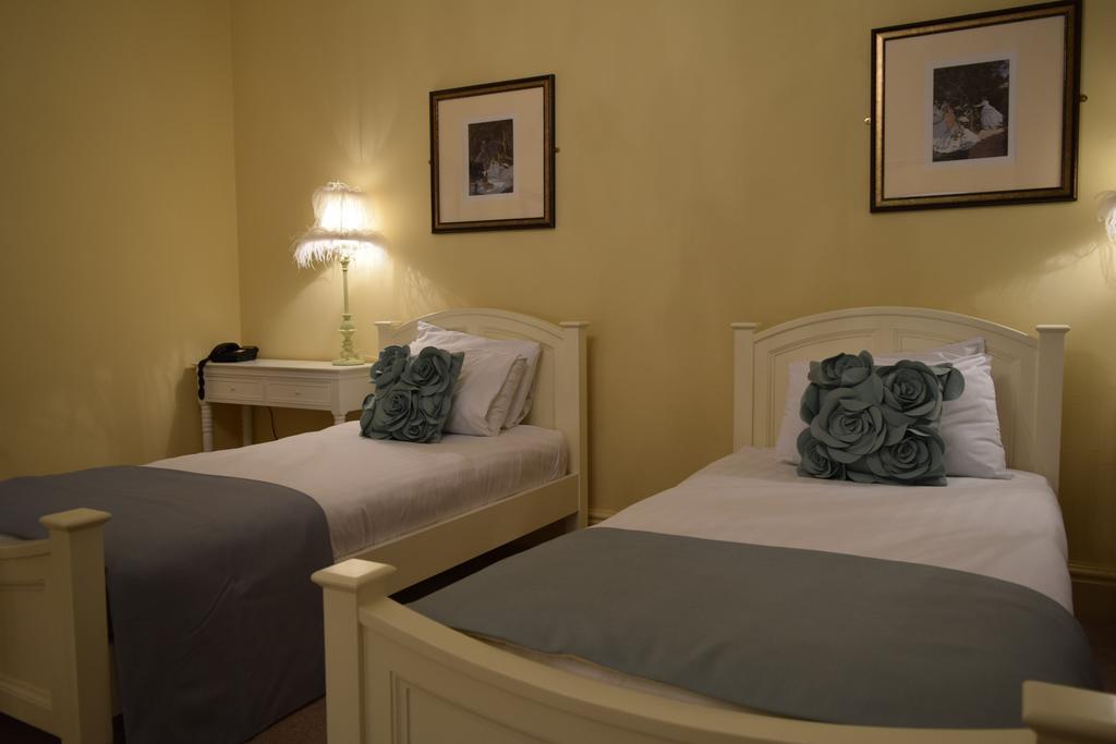 The French Partridge Hotel Hartwell Bilik gambar